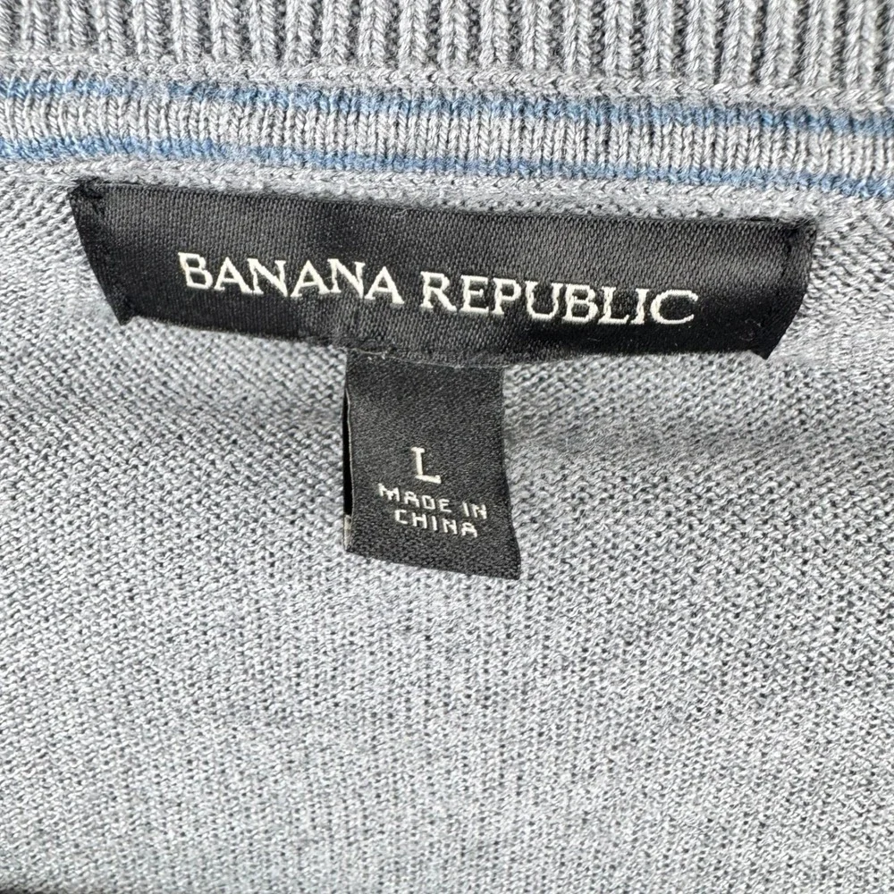 Banana Republic Argyle Sweater Mens Large Grey Blue Silk Cashmere V-Neck Preppy
